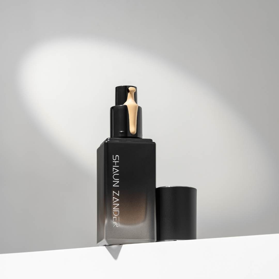 Smooth-Max All Day Weightless Foundation